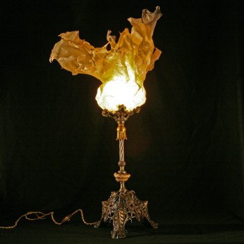 Valrona Lamp