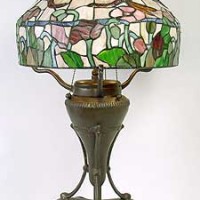 Floral Tripod Lamp
