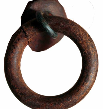Iron Ring Pull