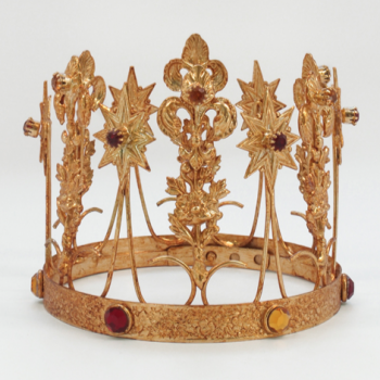 Crown, gold amber & garnet