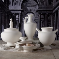 Porcelain Urns & Vases