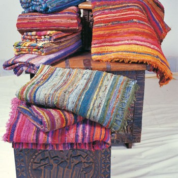 Colorful Woven Cloth Mats