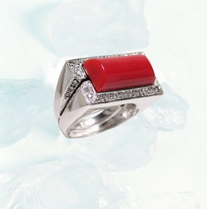 Italian Silver Ring with Inset Coral