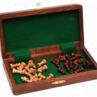 Folding Wooden Chess Set 8 inches detail