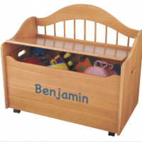 Personalizable Toy Box